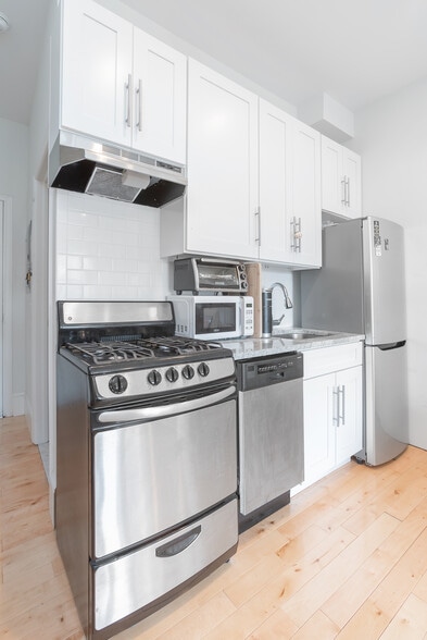 2020 Locust St, Philadelphia, PA for sale - Building Photo - Image 2 of 54