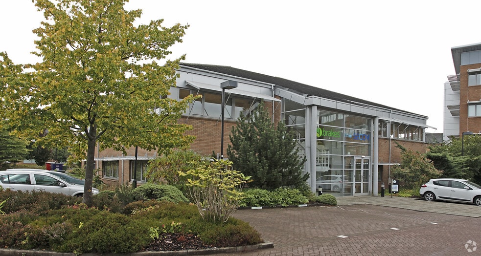 2 Lark Way, Bellshill for sale - Primary Photo - Image 1 of 1