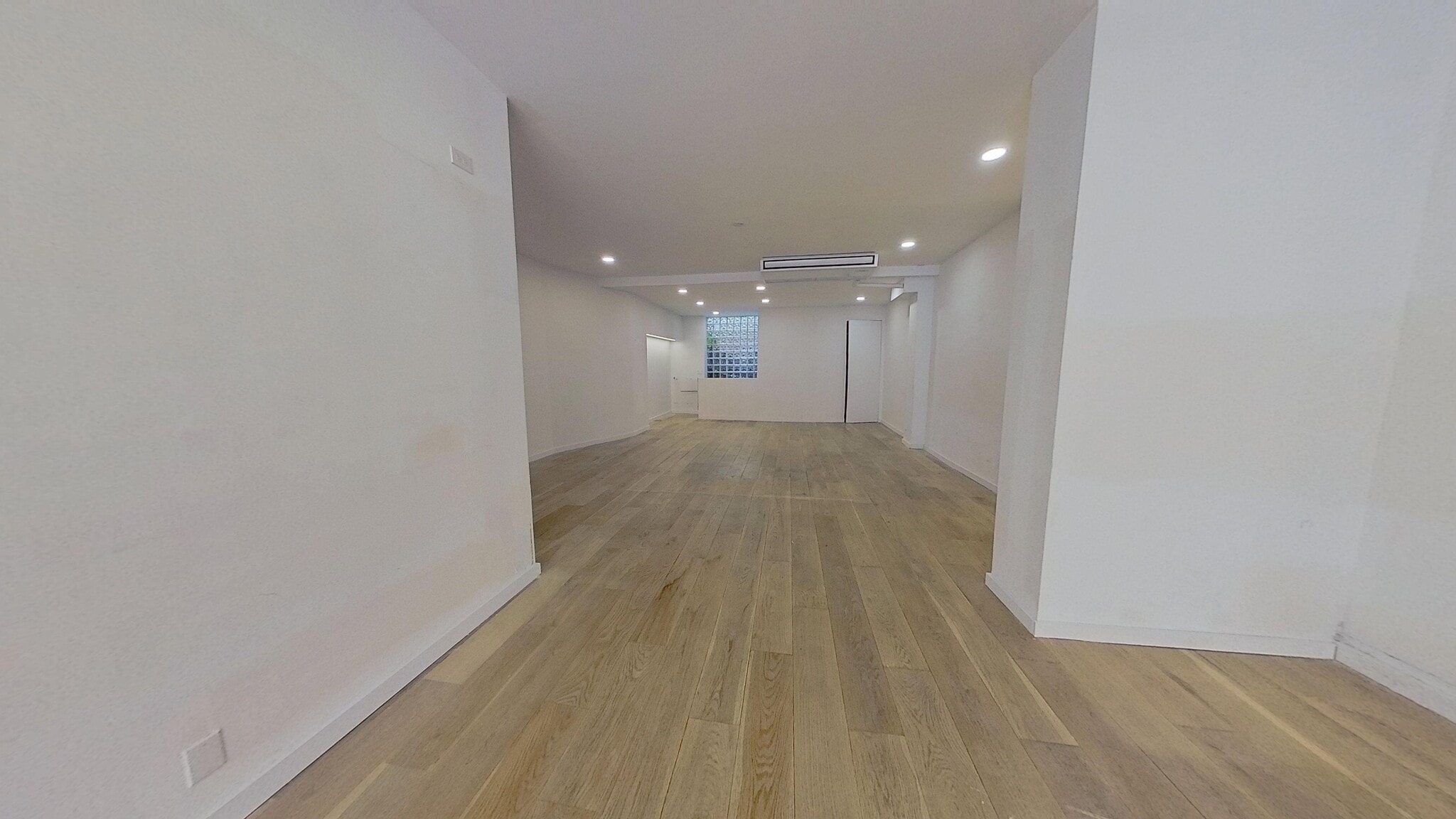 152 Ninth Ave, New York, NY for lease Interior Photo- Image 1 of 4