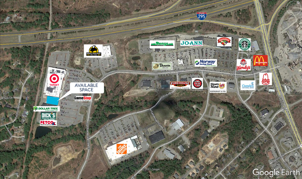 125-131 Topsham Fair Mall Rd, Topsham, ME for sale - Building Photo - Image 1 of 1