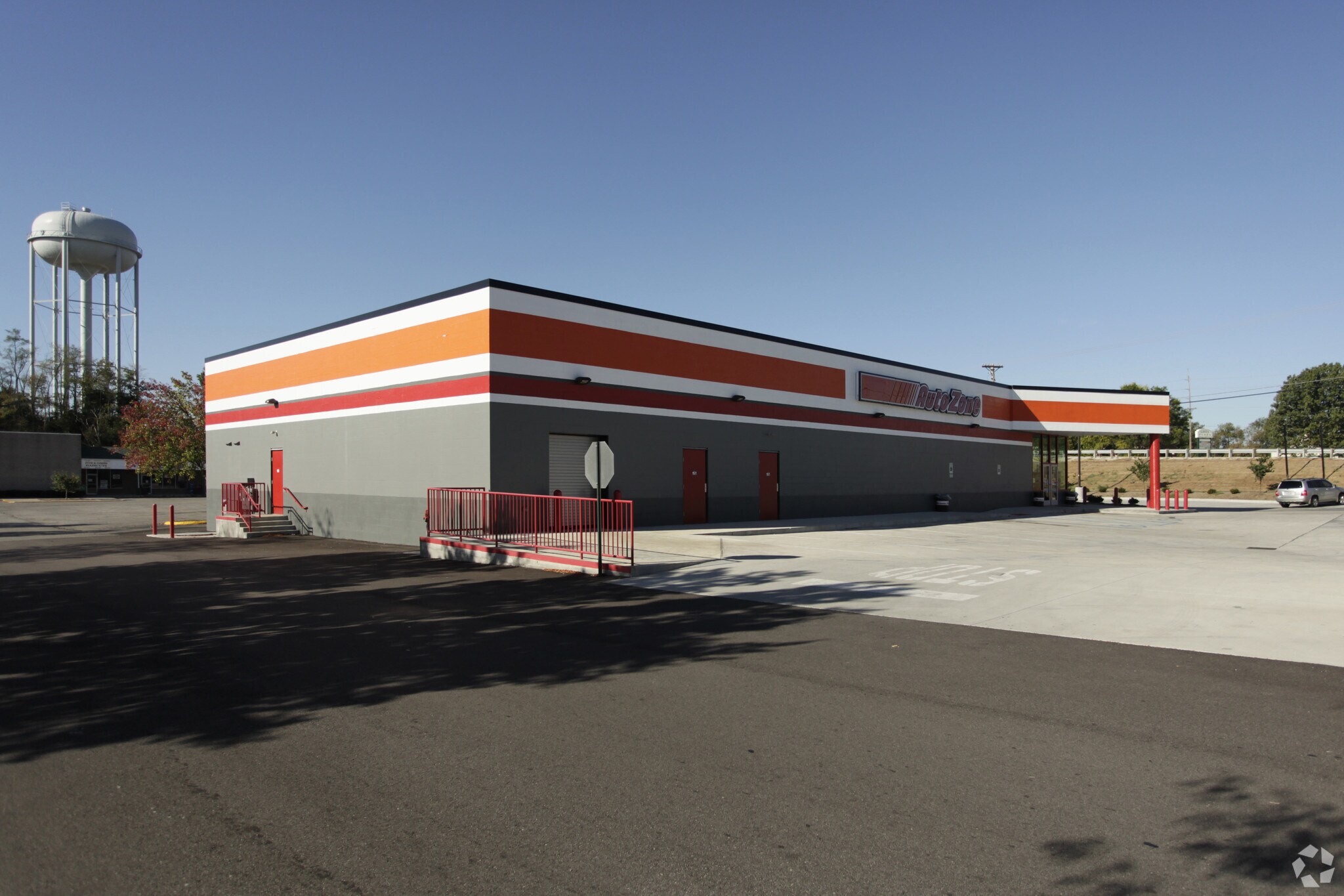 1140 US 127 South, Frankfort, KY for sale Primary Photo- Image 1 of 1