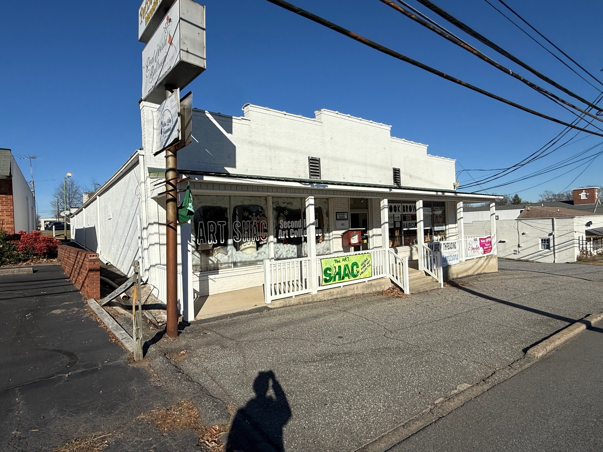 1622 S Hawthorne Rd, Winston-Salem, NC for lease Building Photo- Image 1 of 8