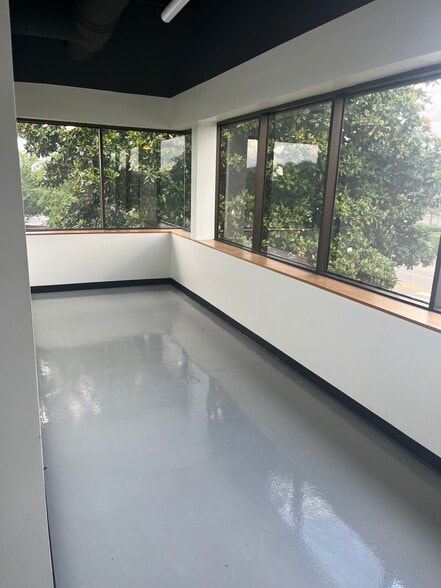 522 Cliff Cir, Nashville, TN for sale - Building Photo - Image 3 of 10