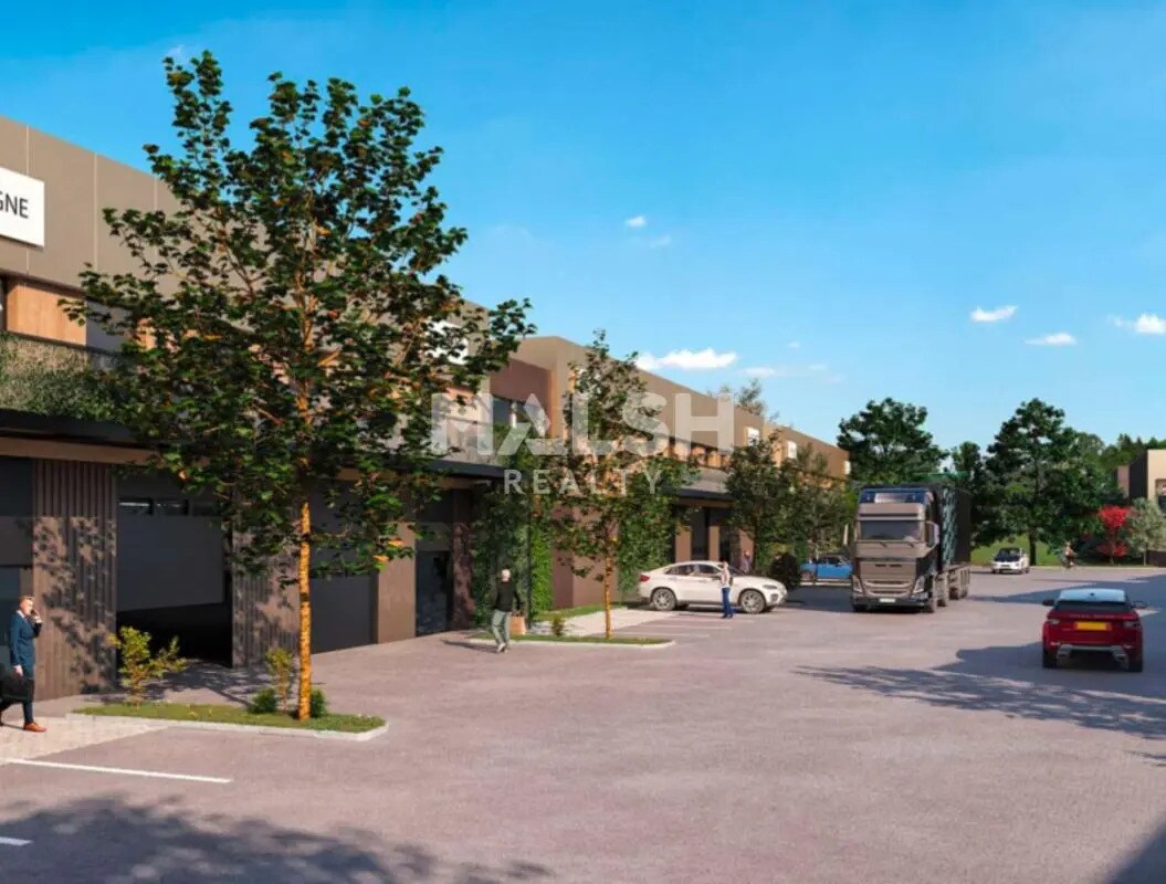 Flex in Rillieux-la-Pape for lease Building Photo- Image 1 of 11