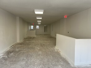 4012 82nd St, Elmhurst, NY for lease Interior Photo- Image 2 of 3