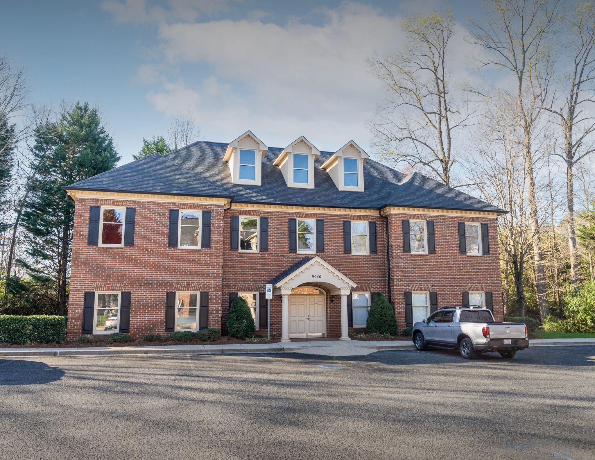 9940 Monroe Rd, Matthews, NC for lease Building Photo- Image 1 of 8