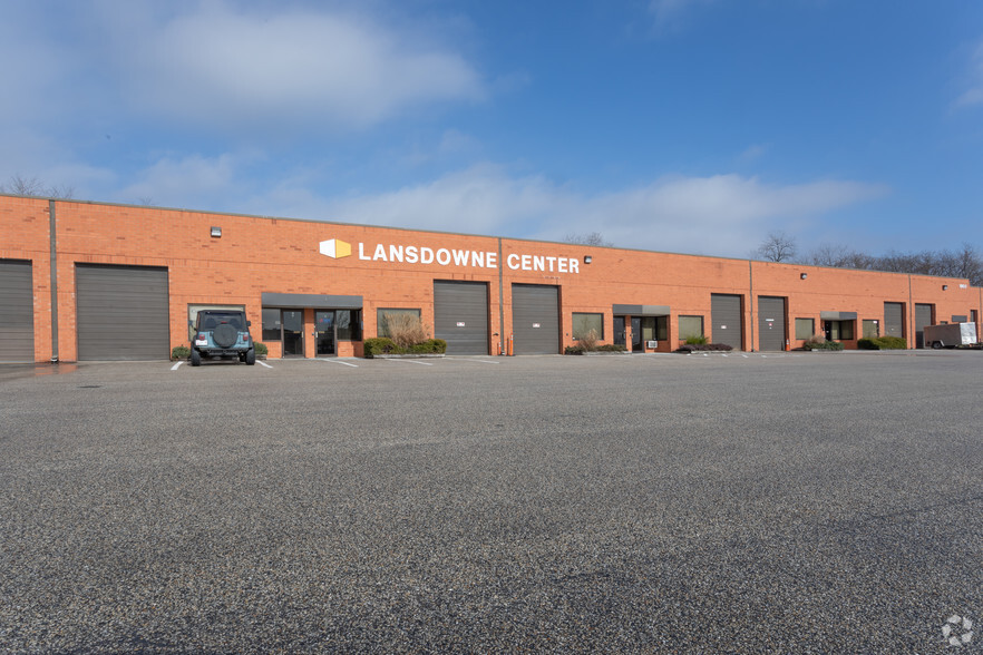 1900 Lansdowne Rd, Lansdowne, MD for lease - Building Photo - Image 1 of 2