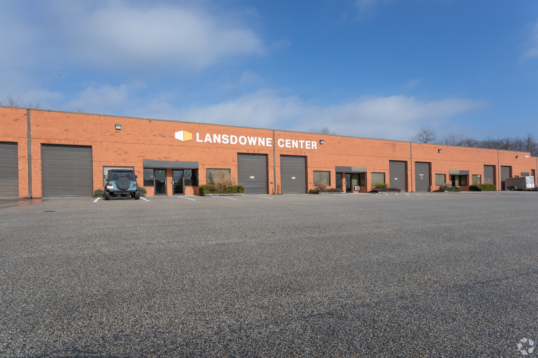 1900 Lansdowne Rd, Lansdowne, MD for lease Building Photo- Image 1 of 3