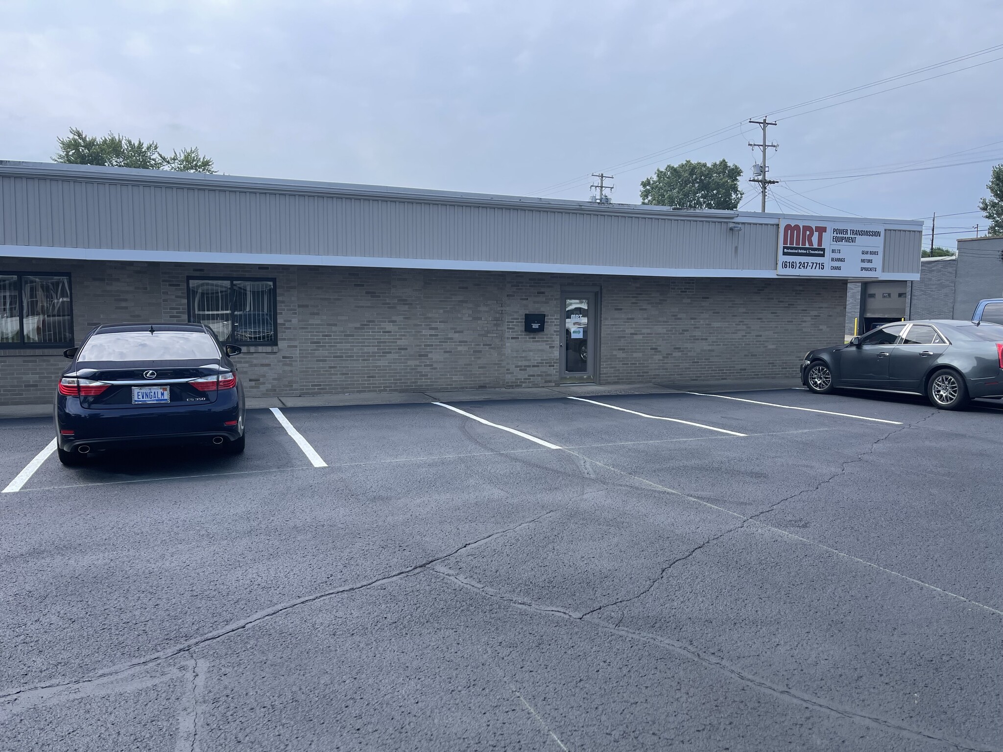 3060 Madison Ave SE, Grand Rapids, MI for lease Building Photo- Image 1 of 36