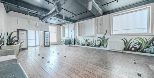 306 Eglinton Ave W, Toronto, ON for lease Interior Photo- Image 1 of 4