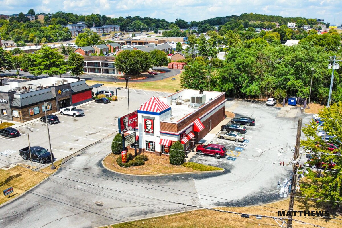 1319 Murfreesboro Rd, Franklin, TN for lease Building Photo- Image 1 of 5