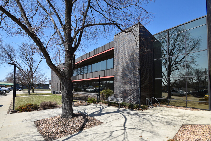 1220 Main Ave, Fargo, ND for sale - Building Photo - Image 1 of 6