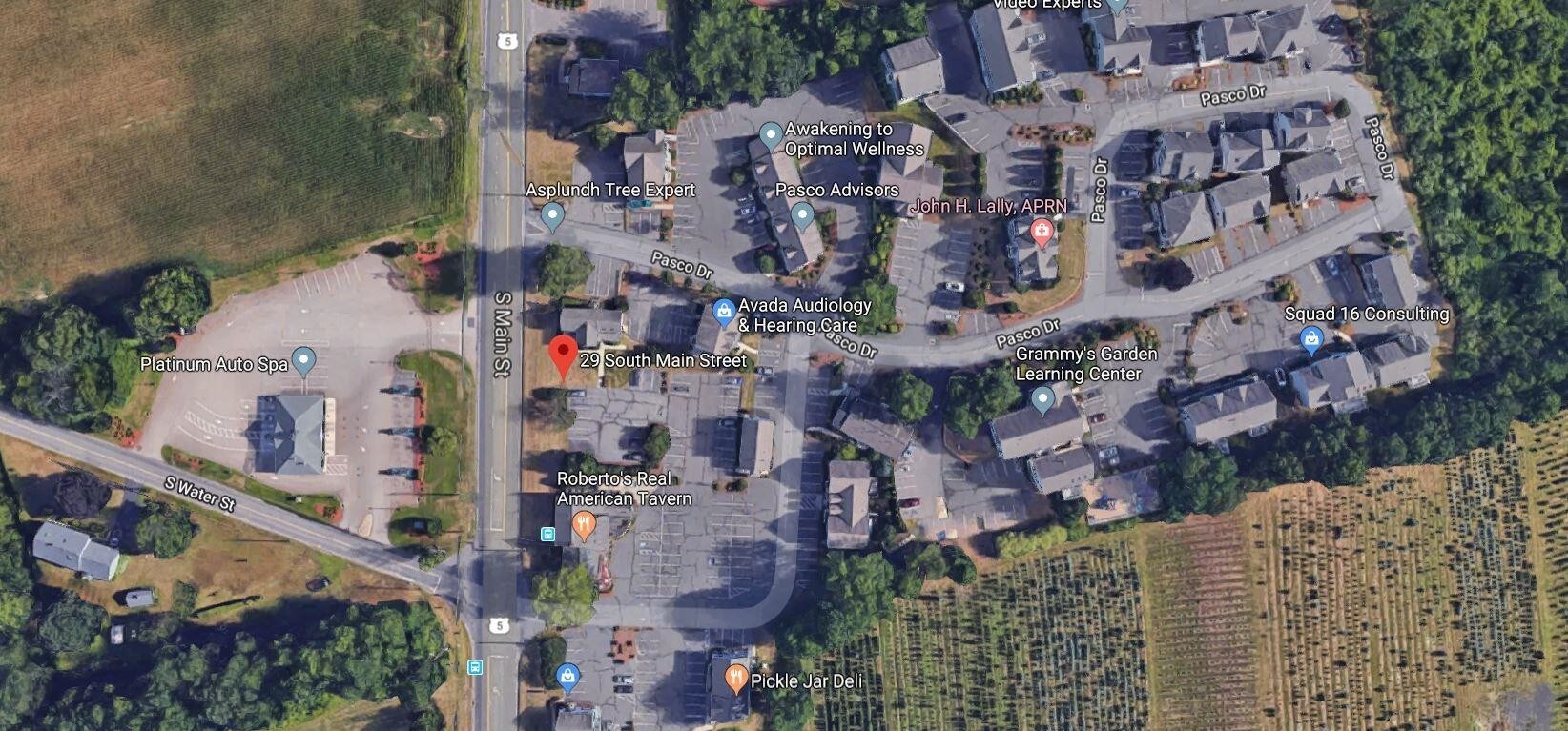 29 S Main St, East Windsor, CT 06088