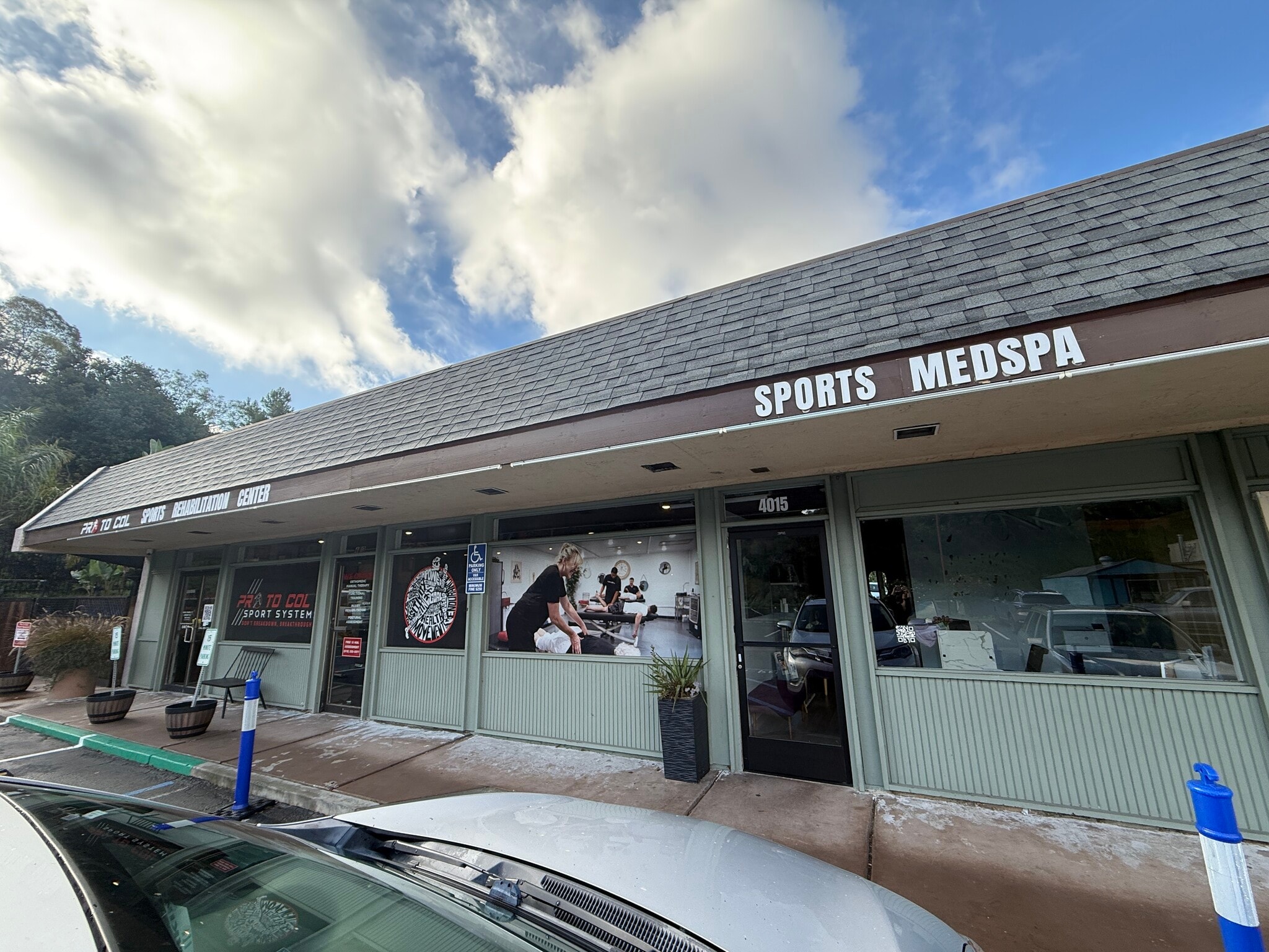 4011-4031 Avati Dr, San Diego, CA for lease Building Photo- Image 1 of 7