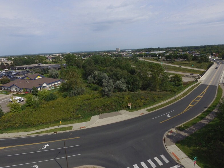 x Duck Wood Dr, Eagan, MN for sale - Aerial - Image 3 of 5