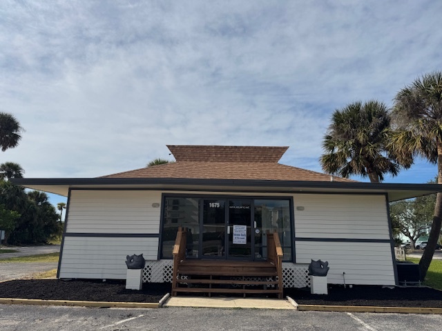 1675 N Atlantic Ave, Cocoa Beach, FL for lease - Building Photo - Image 1 of 13