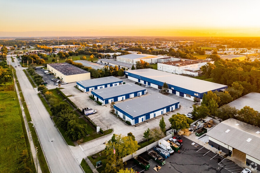931 Armstrong Blvd, Kissimmee, FL for lease - Aerial - Image 2 of 6