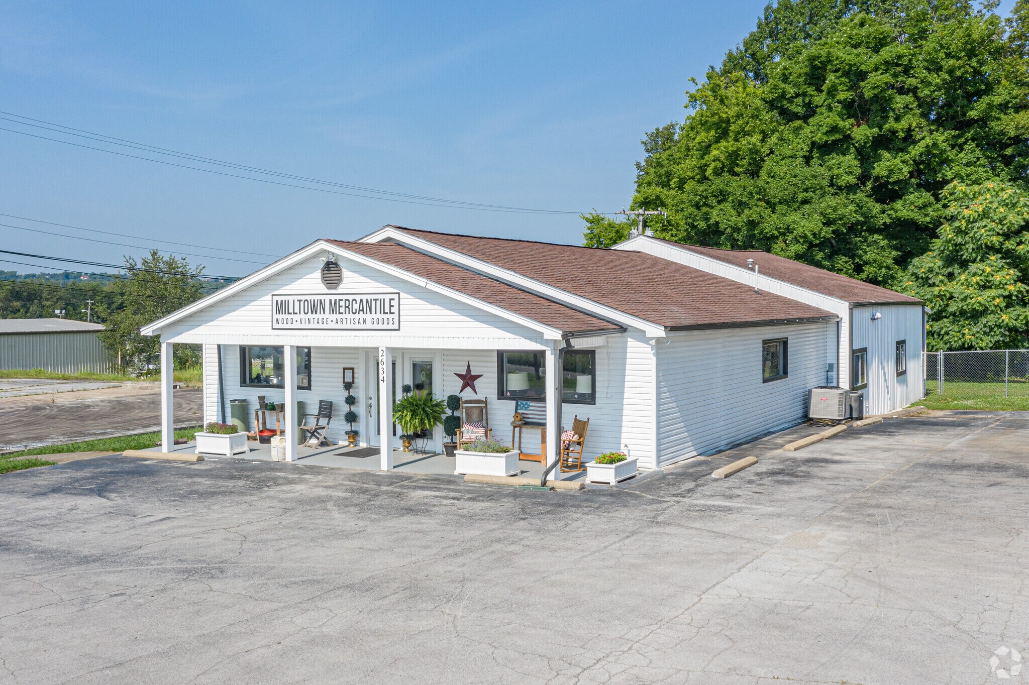 2634 Pulaski Hwy, Columbia, TN for sale Primary Photo- Image 1 of 1