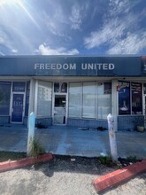 13152 W Dixie Hwy, North Miami, FL for lease Building Photo- Image 1 of 13