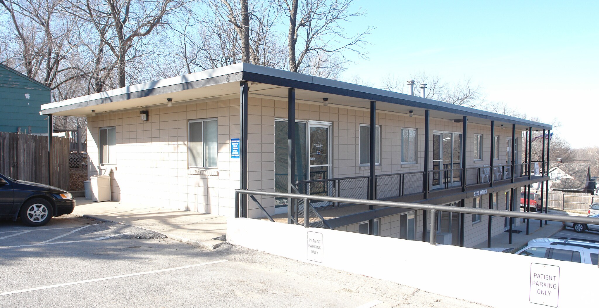 6220 Antioch Rd, Merriam, KS for sale Primary Photo- Image 1 of 1