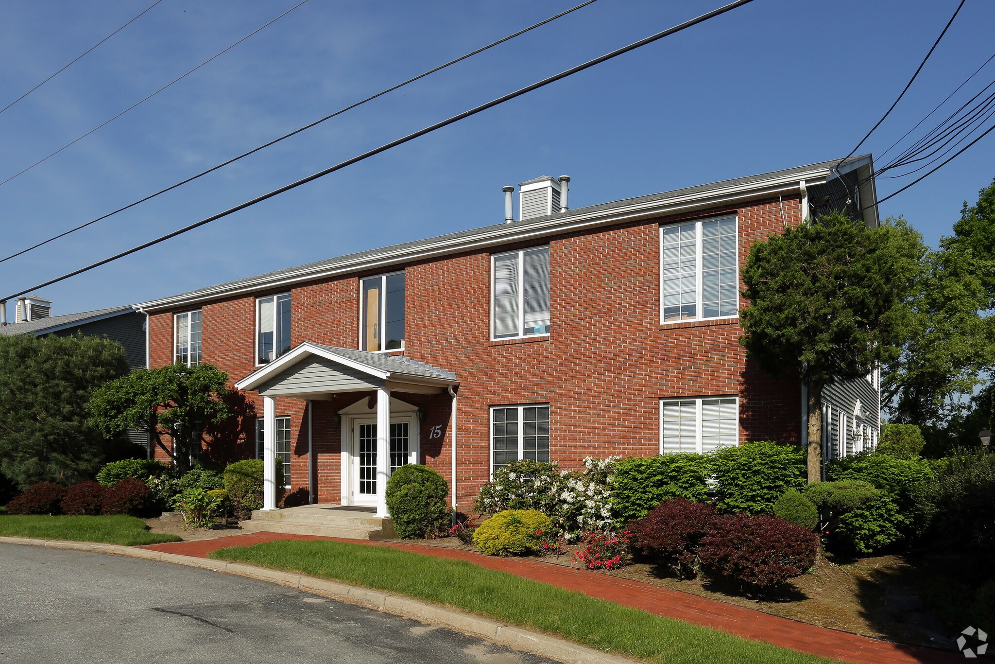 15 College Park Ct, Warwick, RI for sale Primary Photo- Image 1 of 1