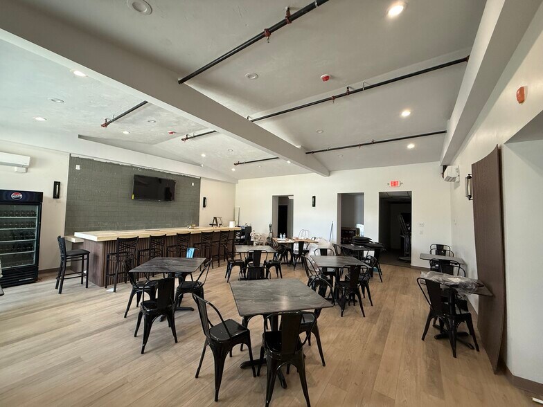 79-81 Main St, Rutland, MA for sale - Building Photo - Image 1 of 1