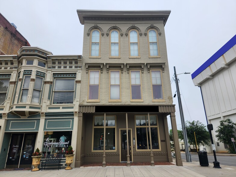 446 E Main St, Bowling Green, KY for lease - Building Photo - Image 1 of 20