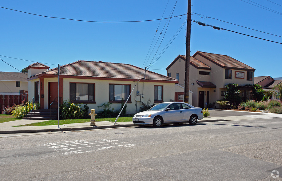 107 Mcpherson St, Santa Cruz, CA for sale - Primary Photo - Image 1 of 1