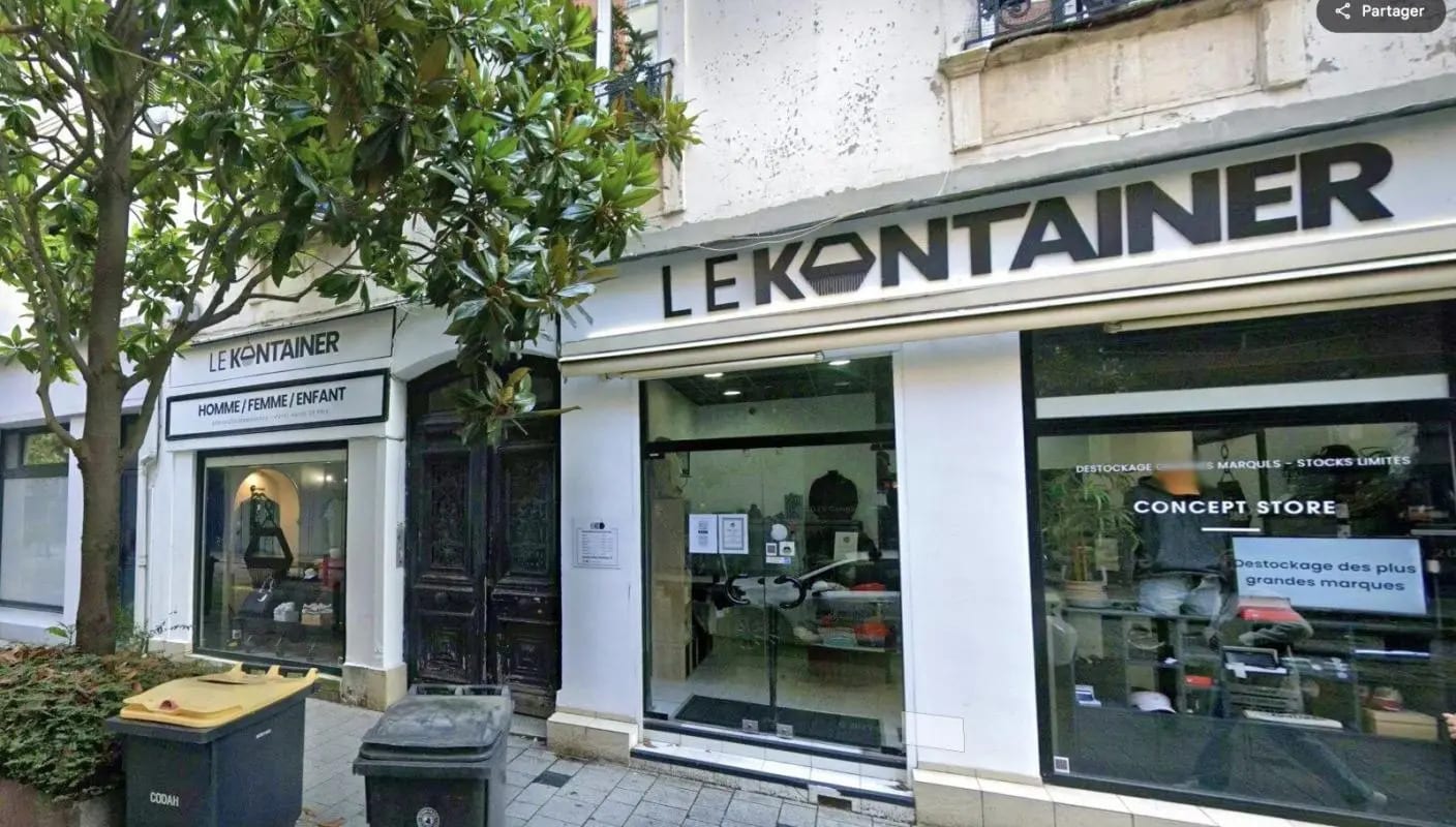 Retail in Le Havre for lease Building Photo- Image 1 of 7