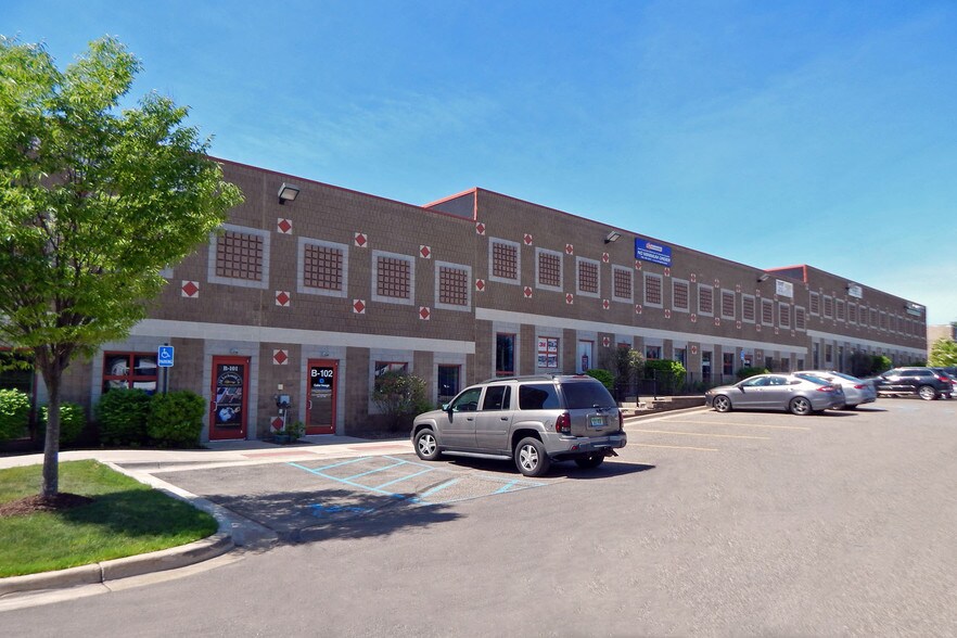 47705 West Rd, Wixom, MI for sale - Building Photo - Image 1 of 1