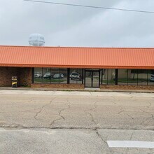 1809 24th Ave, Gulfport, MS for lease Interior Photo- Image 1 of 13