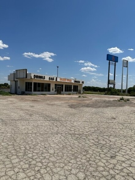 1105 E US Highway 180, Snyder, TX for sale - Primary Photo - Image 1 of 5