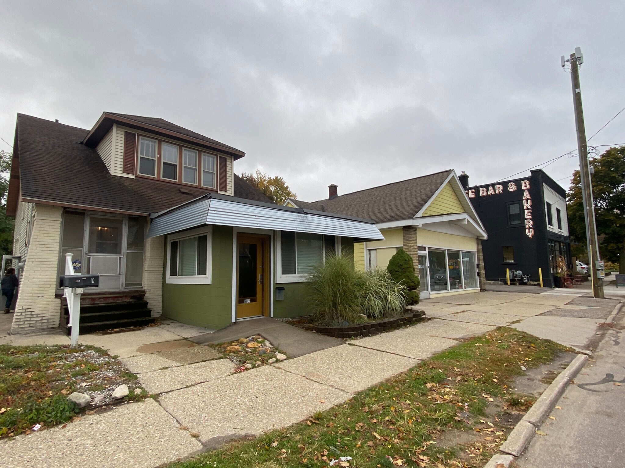 1212 Fulton St W, Grand Rapids, MI for sale Building Photo- Image 1 of 1