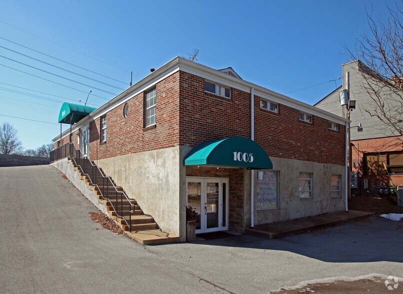 1005 Dunn Rd, Florissant, MO for sale - Building Photo - Image 1 of 1