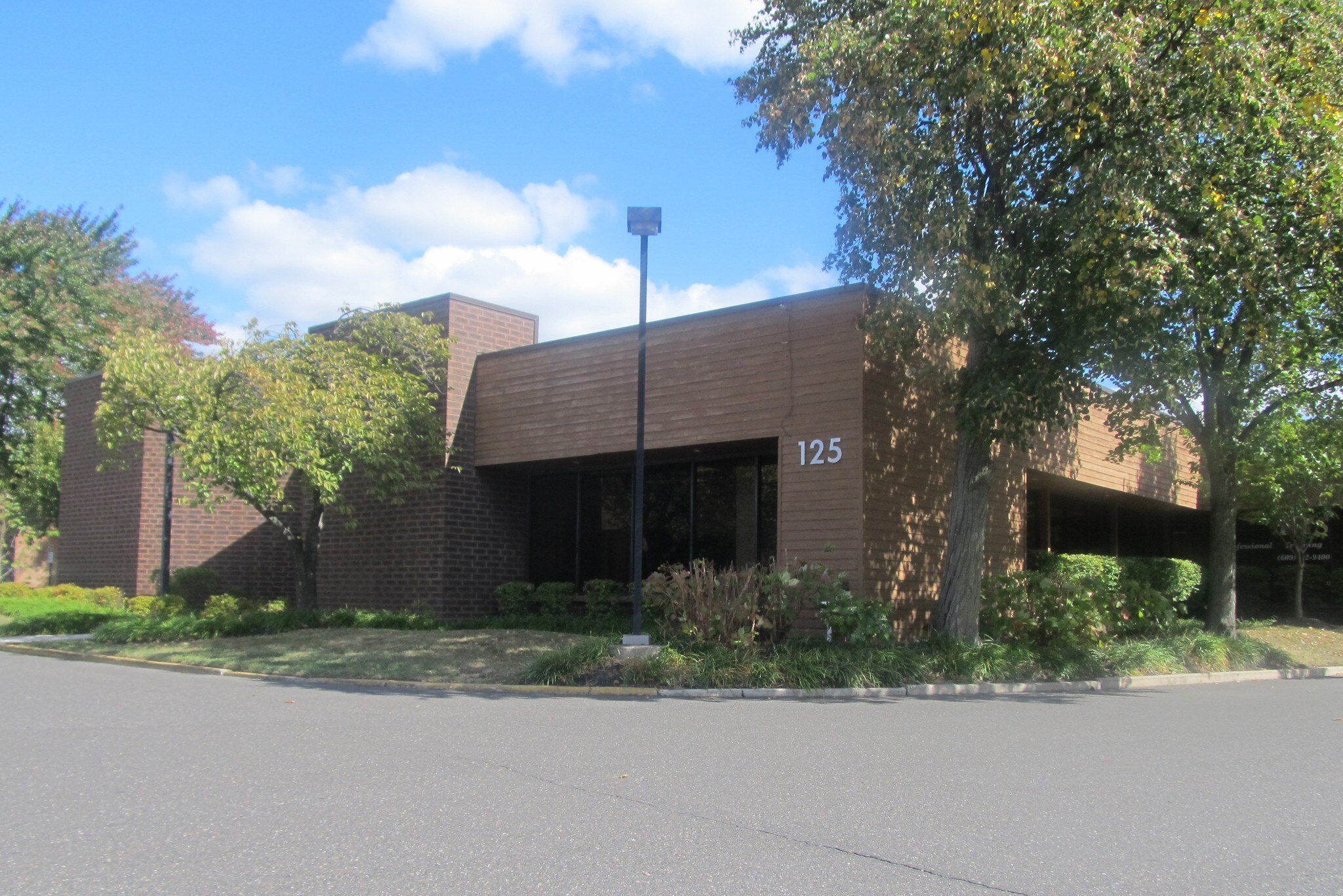 125 Gaither Dr, Mount Laurel, NJ for sale Building Photo- Image 1 of 1