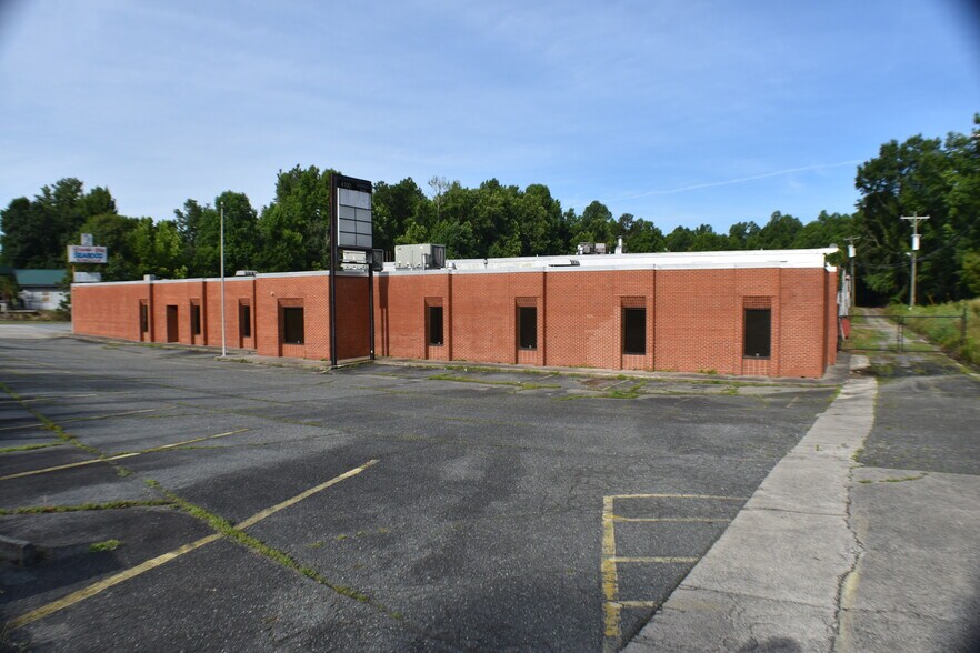 4100 Randleman Rd, Greensboro, NC 27406