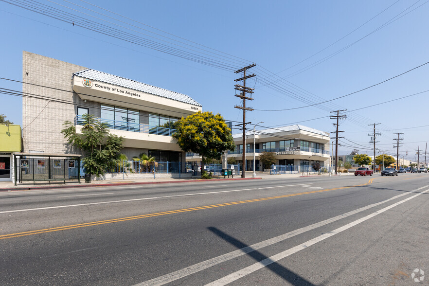 13545-13557 Van Nuys Blvd, Pacoima, CA for lease - Aerial - Image 3 of 12