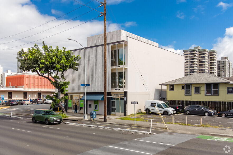 1806 S King St, Honolulu, HI for lease - Building Photo - Image 2 of 11