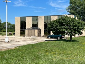 1821 E Norris Dr, Ottawa IL - Commercial Real Estate