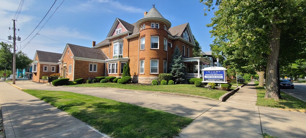 403 W 8th St, Anderson, IN for sale - Building Photo - Image 1 of 42