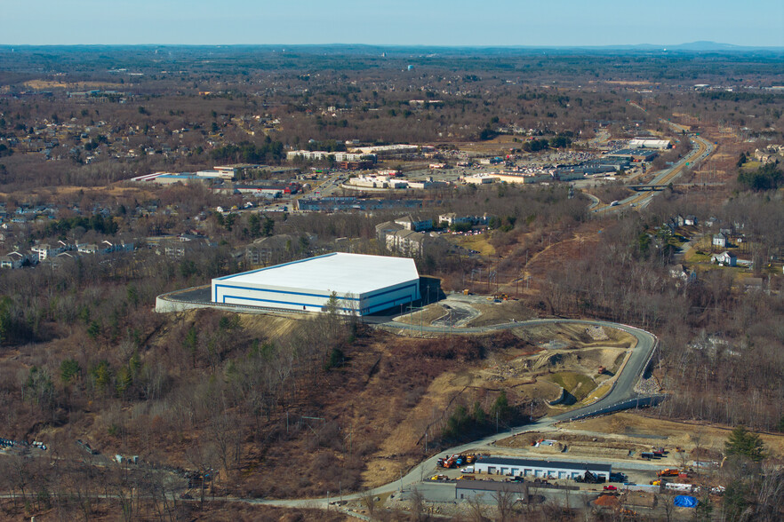 46 Old Ferry Rd, Methuen, MA for lease - Building Photo - Image 2 of 4