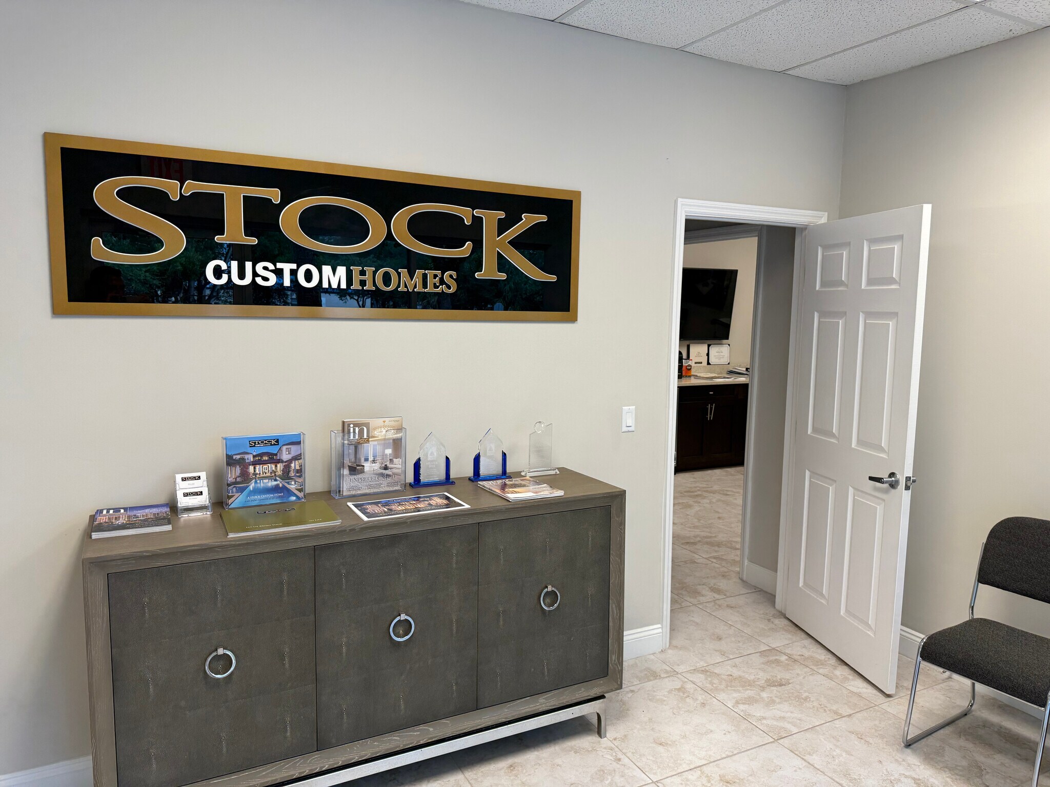 3500 Fairlane Farms Rd, West Palm Beach, FL for sale Building Photo- Image 1 of 1