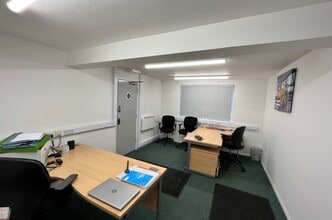 41 Marsh Green Rd, Exeter for lease Interior Photo- Image 2 of 3