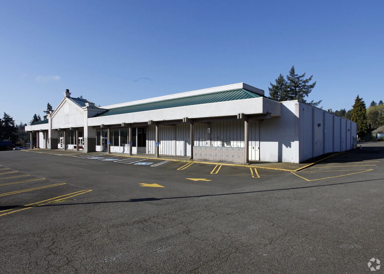 3285 Commercial St SE, Salem, OR 97302