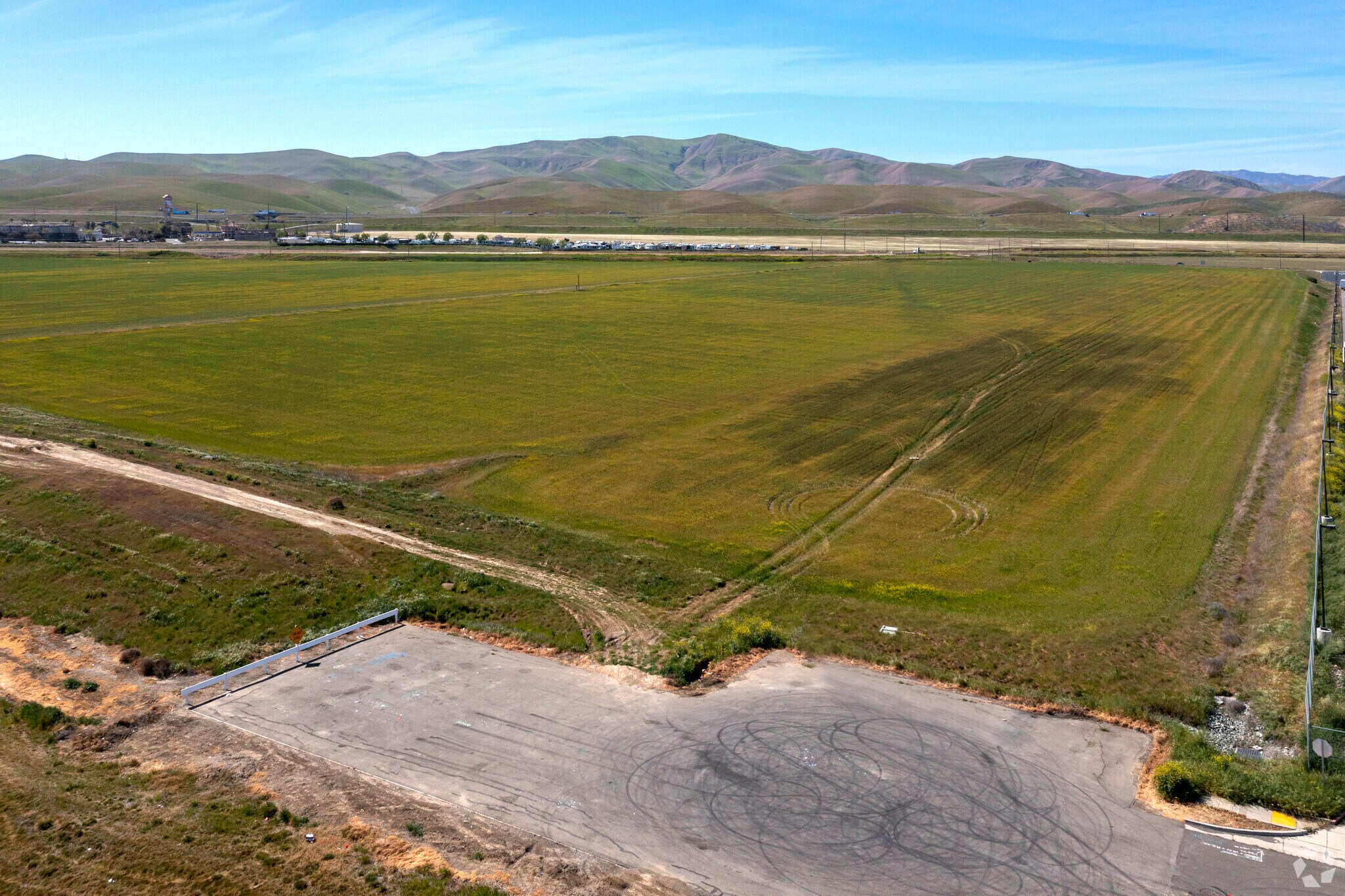 Keystone Pacific Pky, Patterson, CA for sale Primary Photo- Image 1 of 1