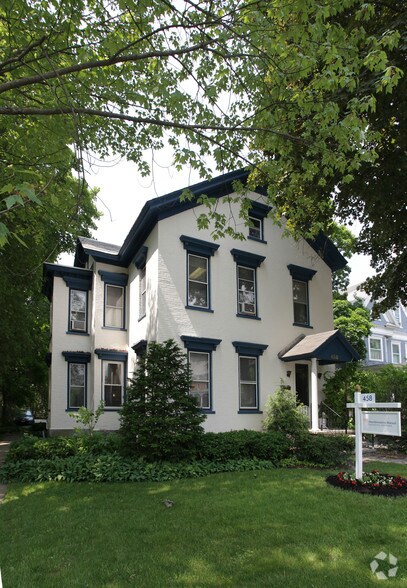 458 Glen St, Glens Falls, NY for sale - Primary Photo - Image 1 of 1