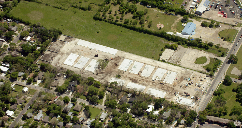 1023 Springdale Rd, Austin, TX for lease - Aerial - Image 2 of 20
