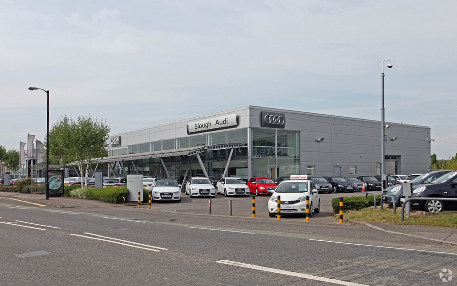 756 Dover Rd, Slough for lease - Building Photo - Image 2 of 2