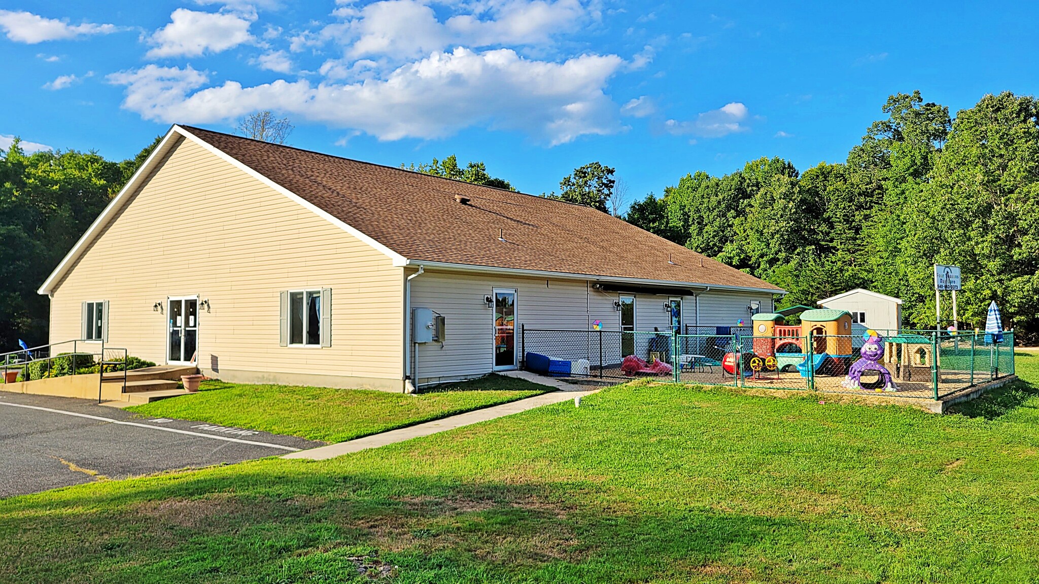 5295 Windsor Dr, King George, VA for sale Primary Photo- Image 1 of 1