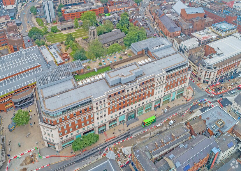 The Headrow, Leeds for lease - Building Photo - Image 3 of 34